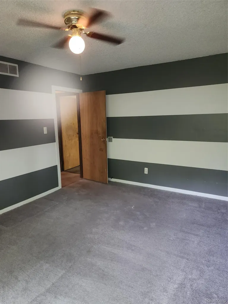 8180 Tipsico Trail Rose Township MI 48442