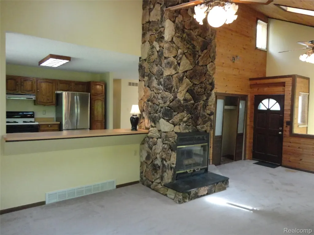 8180 Tipsico Trail Rose Township MI 48442