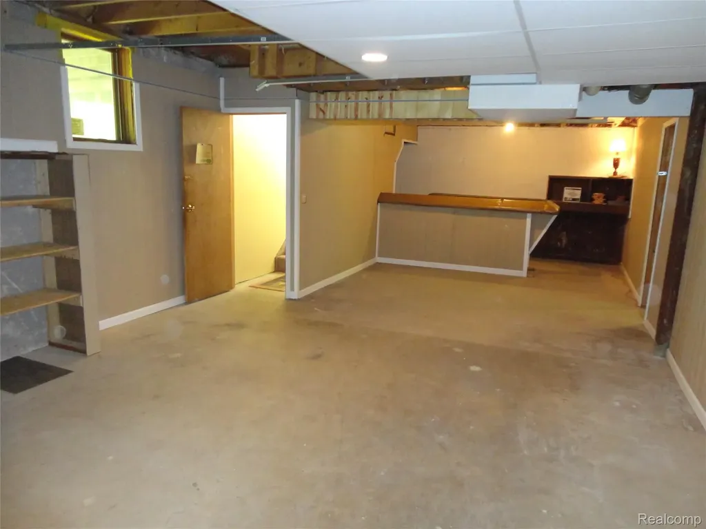 8180 Tipsico Trail Rose Township MI 48442