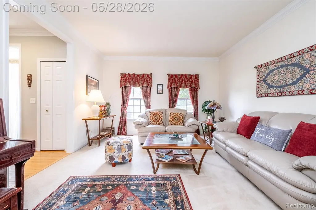 2865 Ashbury Drive Troy City MI 48083