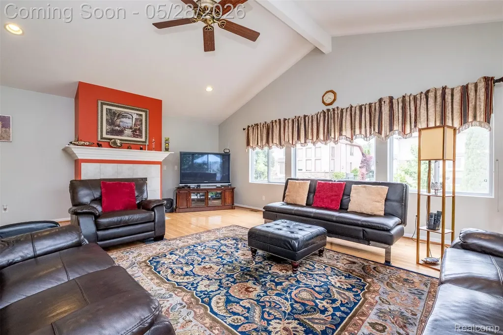 2865 Ashbury Drive Troy City MI 48083