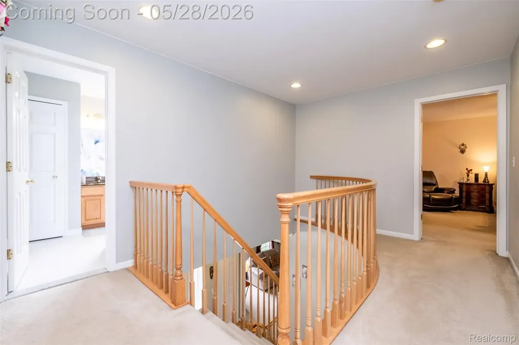 2865 Ashbury Drive Troy City MI 48083