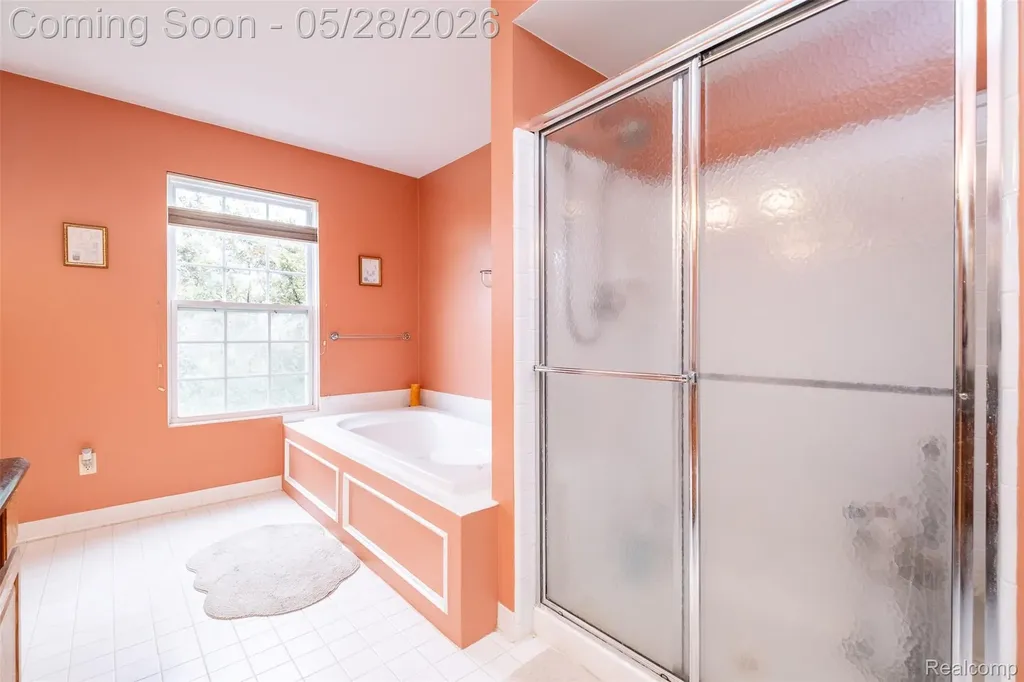 2865 Ashbury Drive Troy City MI 48083