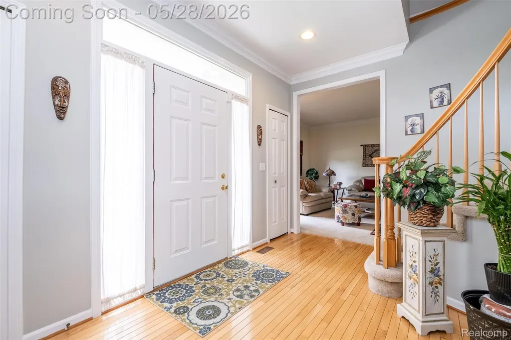 2865 Ashbury Drive Troy City MI 48083