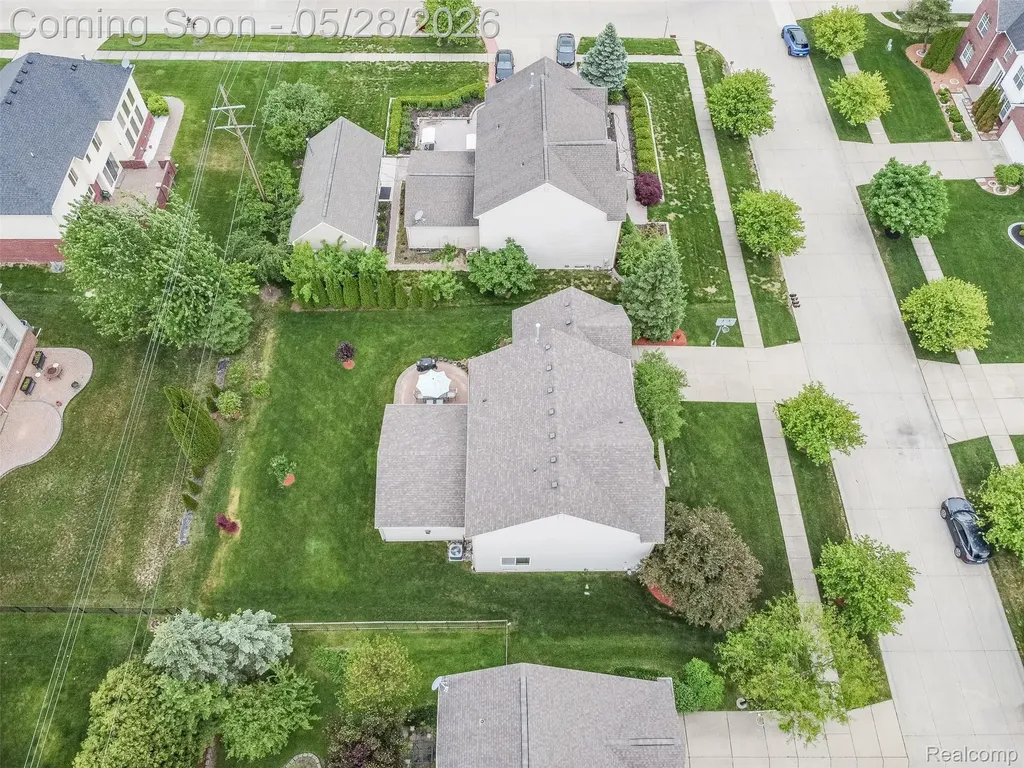 2865 Ashbury Drive Troy City MI 48083
