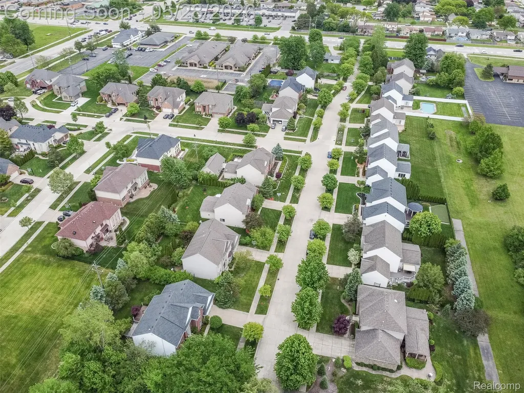 2865 Ashbury Drive Troy City MI 48083