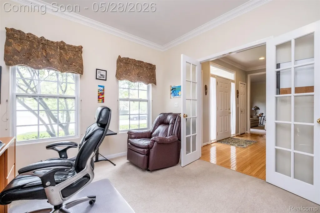 2865 Ashbury Drive Troy City MI 48083