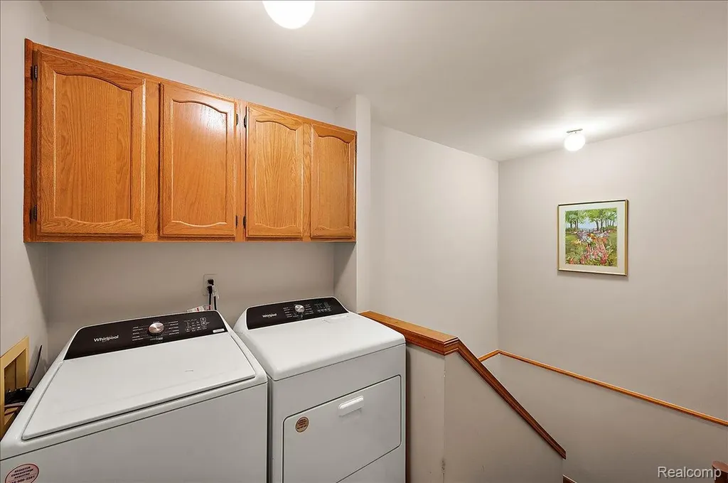 2303 Heritage Pointe Drive Sterling Heights City MI 48314