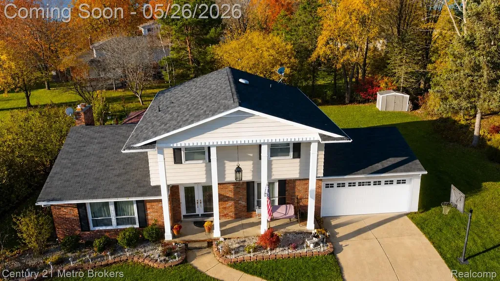 6292 Kings Pointe Circle Grand Blanc Charter Township MI 48439