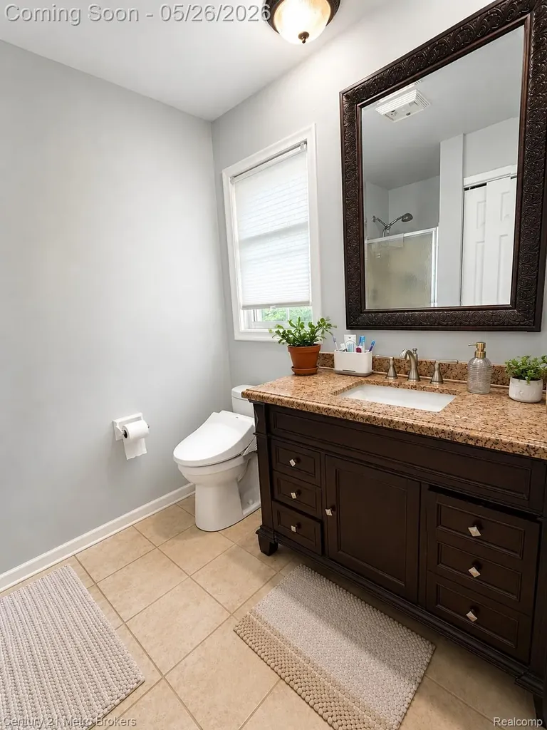 6292 Kings Pointe Circle Grand Blanc Charter Township MI 48439