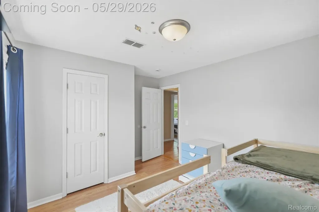 2360 Hickory Circle Drive Oceola Township MI 48855