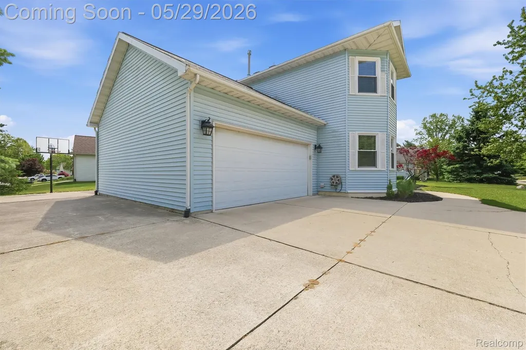 2360 Hickory Circle Drive Oceola Township MI 48855