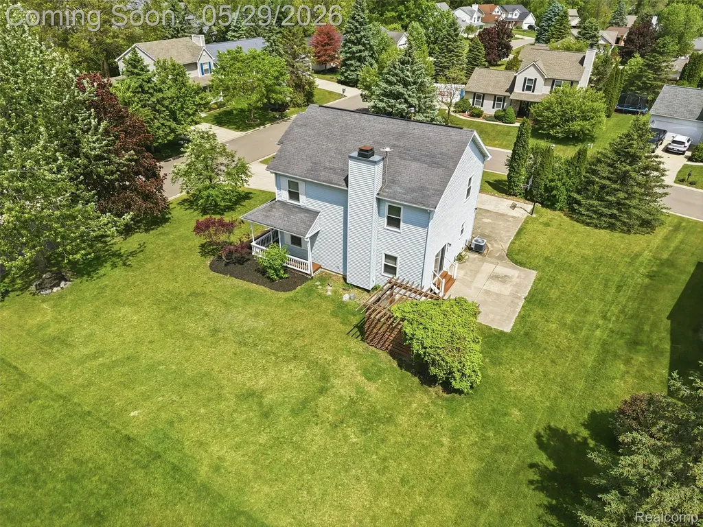 2360 Hickory Circle Drive Oceola Township MI 48855