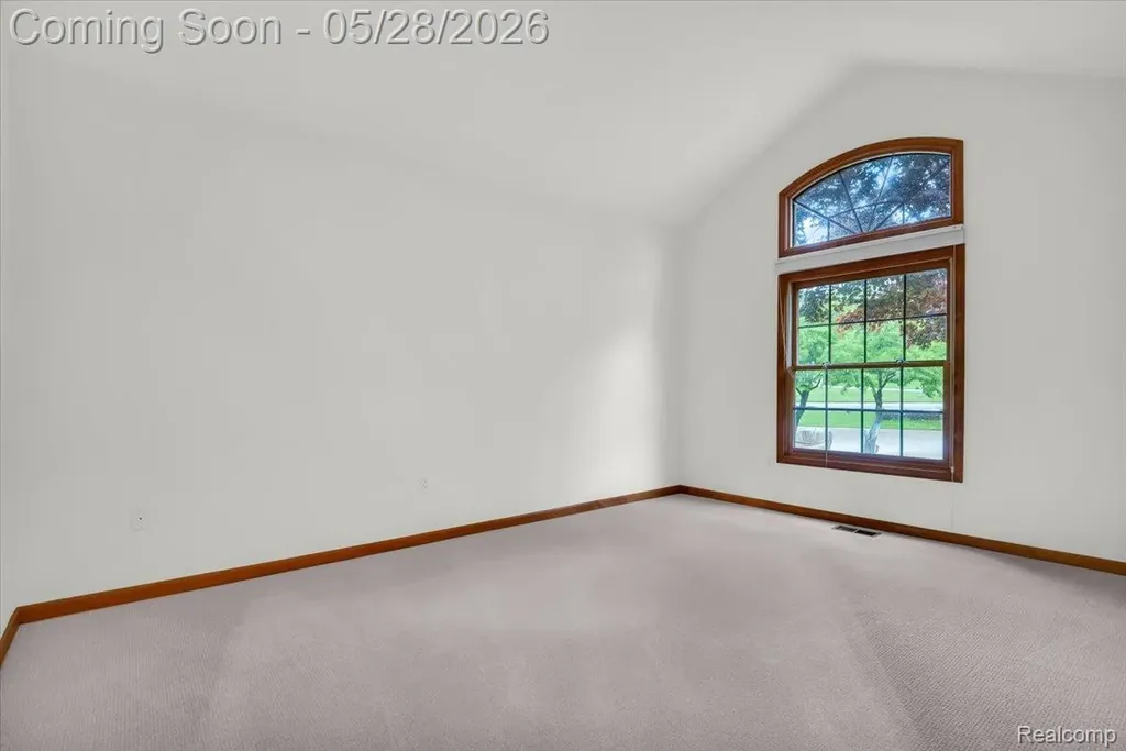 28335 Golf Pointe Boulevard Farmington Hills City MI 48331