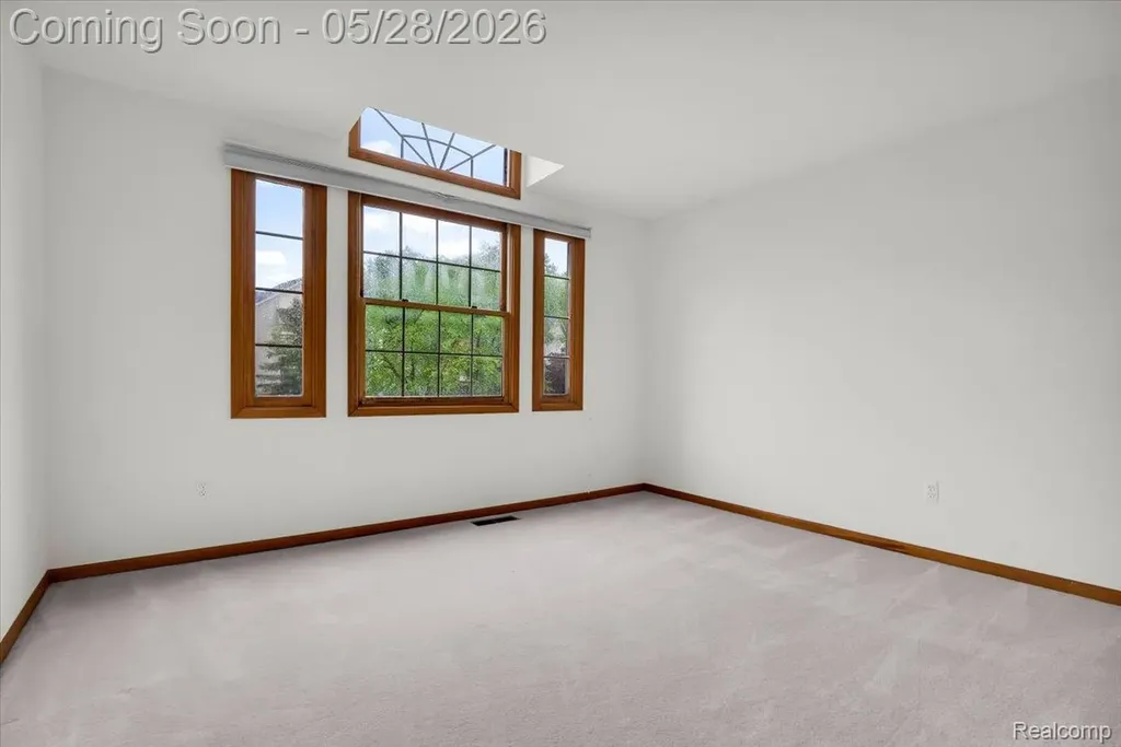 28335 Golf Pointe Boulevard Farmington Hills City MI 48331