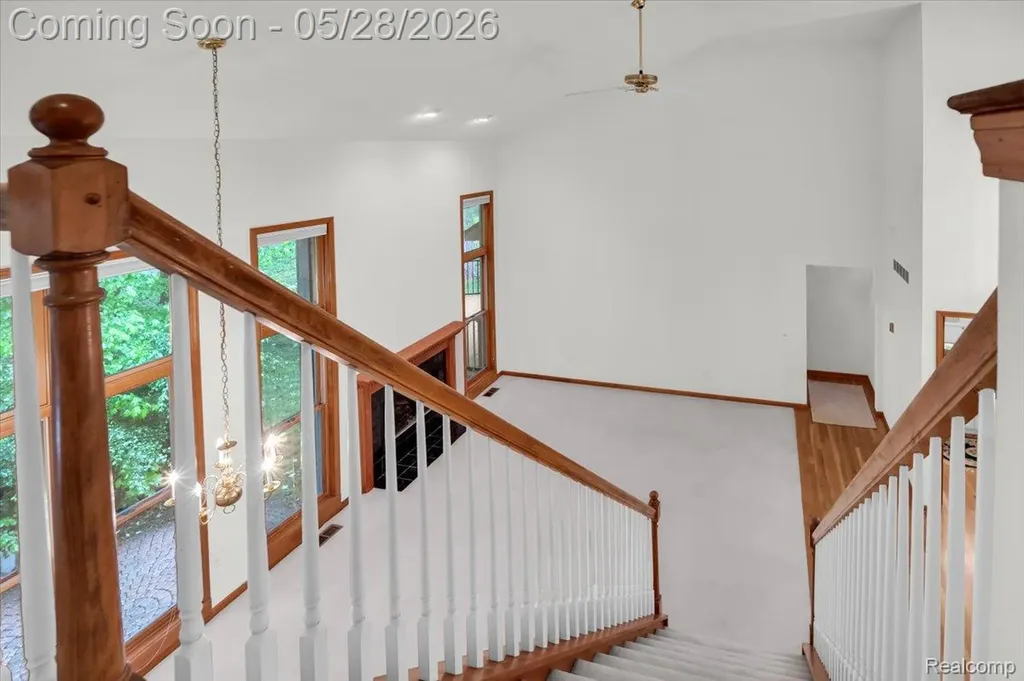 28335 Golf Pointe Boulevard Farmington Hills City MI 48331