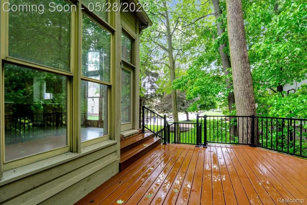 28335 Golf Pointe Boulevard Farmington Hills City MI 48331