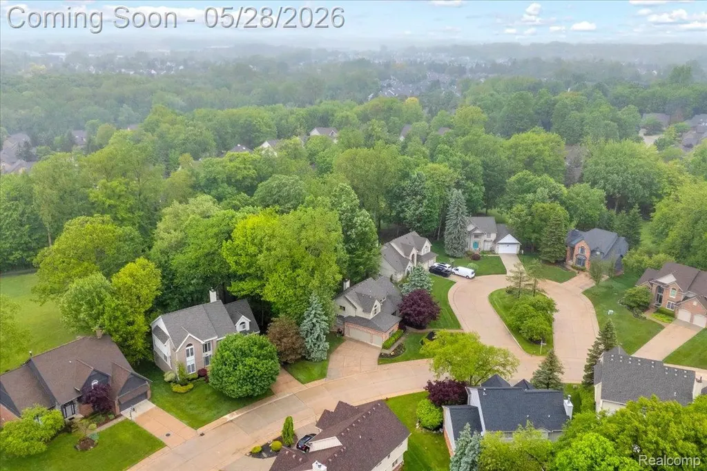 28335 Golf Pointe Boulevard Farmington Hills City MI 48331