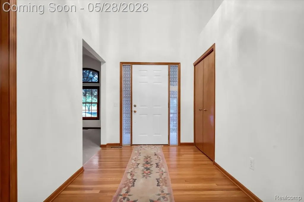 28335 Golf Pointe Boulevard Farmington Hills City MI 48331