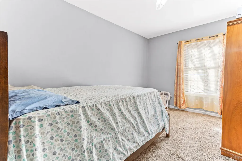 9365 Quincy Street Detroit City MI 48204