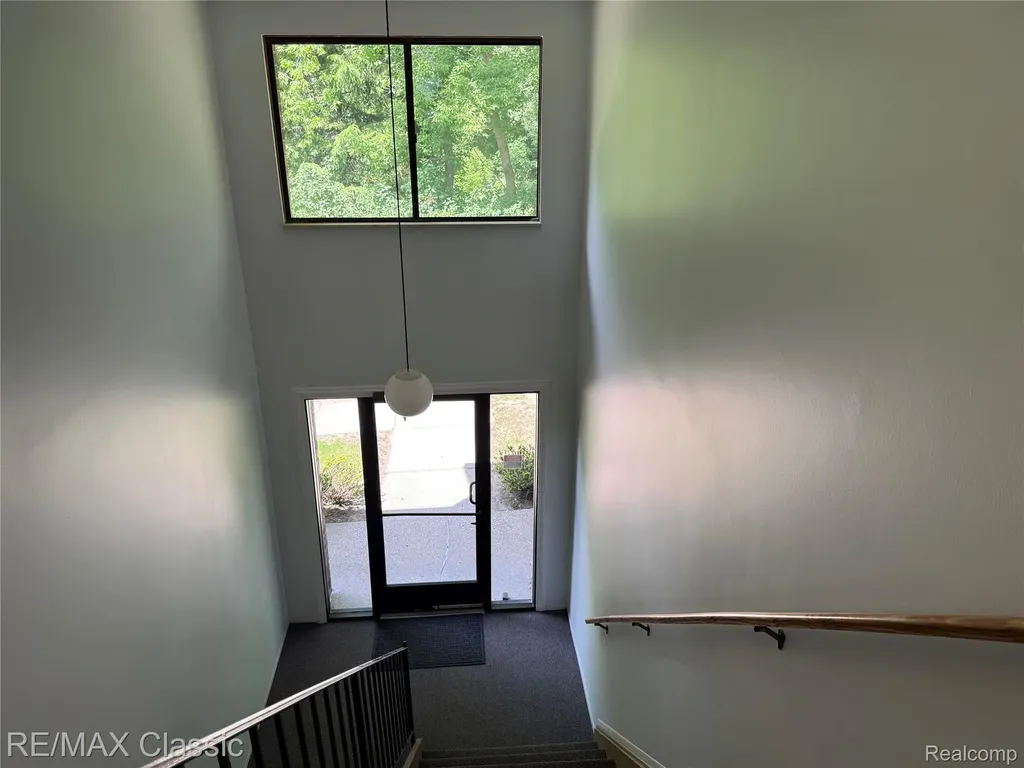 7806 Manor Circle Westland City MI 48185