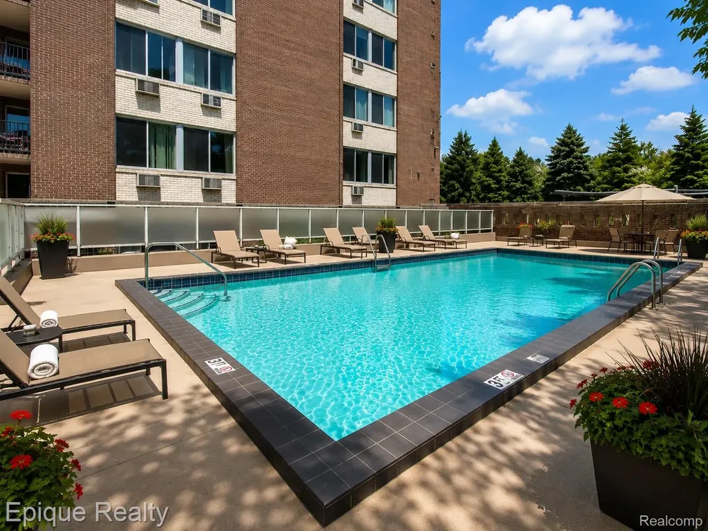 1050 Wall Street Ann Arbor City MI 48105