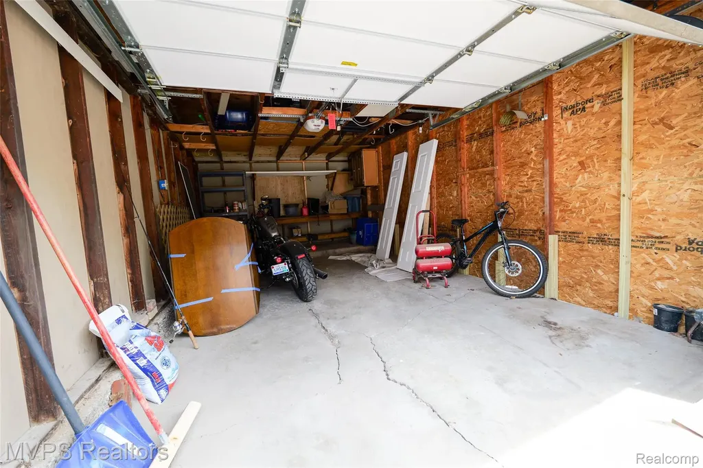 804 S Oak Brook Ridge Drive Rochester Hills City MI 48307