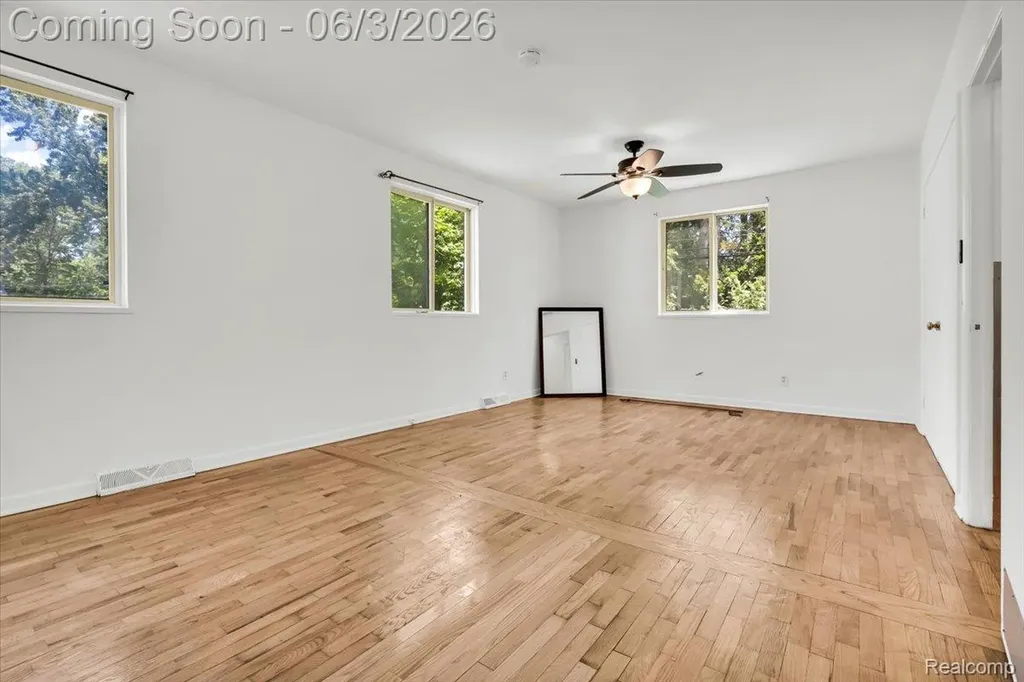 2491 Crystal Drive Ann Arbor City MI 48108