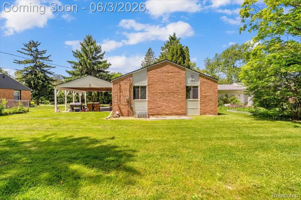 2491 Crystal Drive Ann Arbor City MI 48108