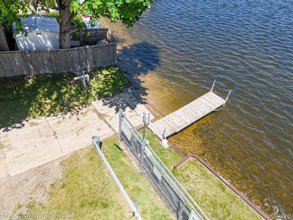 293 Hickory Place Drive Deerfield Township MI 48421
