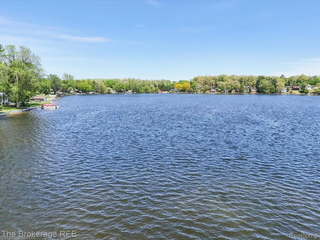 293 Hickory Place Drive Deerfield Township MI 48421