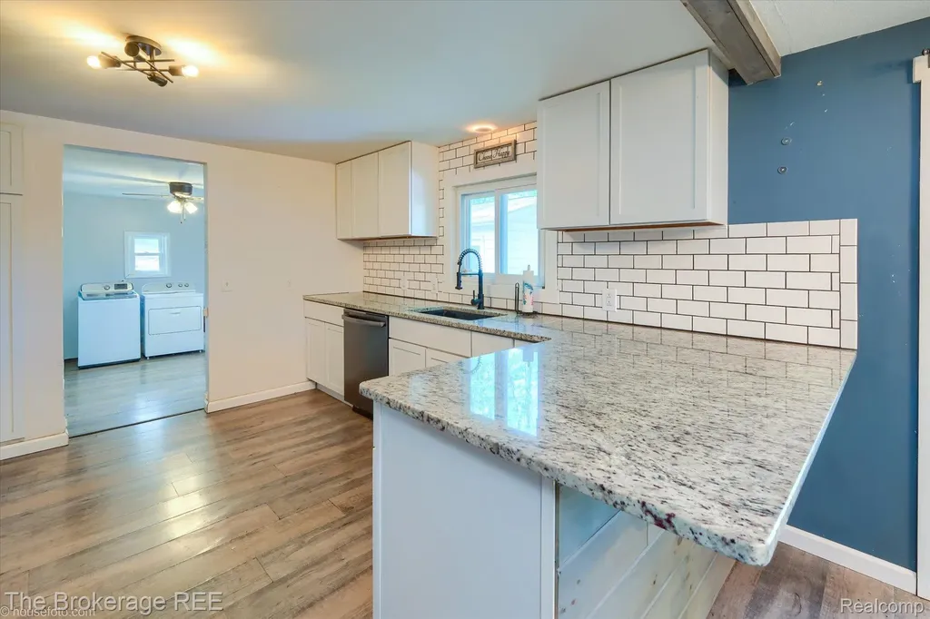 293 Hickory Place Drive Deerfield Township MI 48421