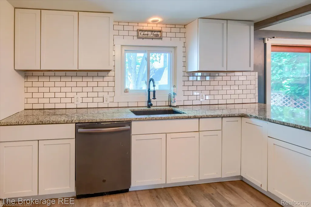 293 Hickory Place Drive Deerfield Township MI 48421