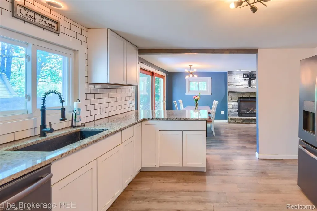 293 Hickory Place Drive Deerfield Township MI 48421