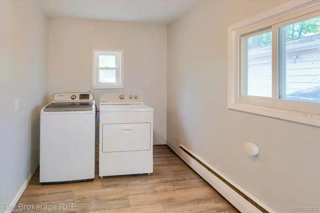 293 Hickory Place Drive Deerfield Township MI 48421