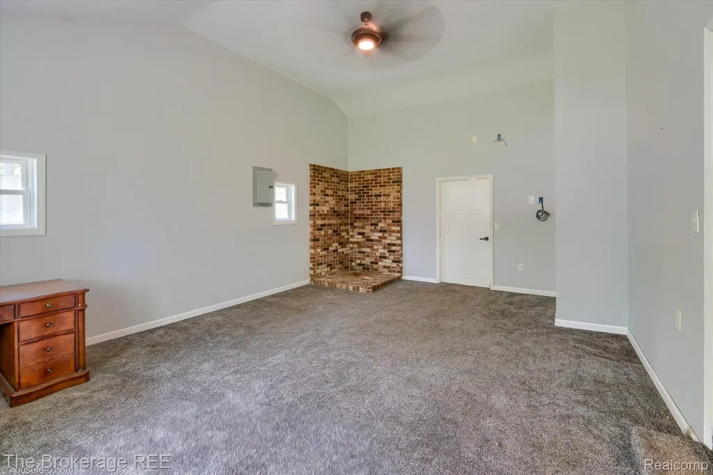293 Hickory Place Drive Deerfield Township MI 48421