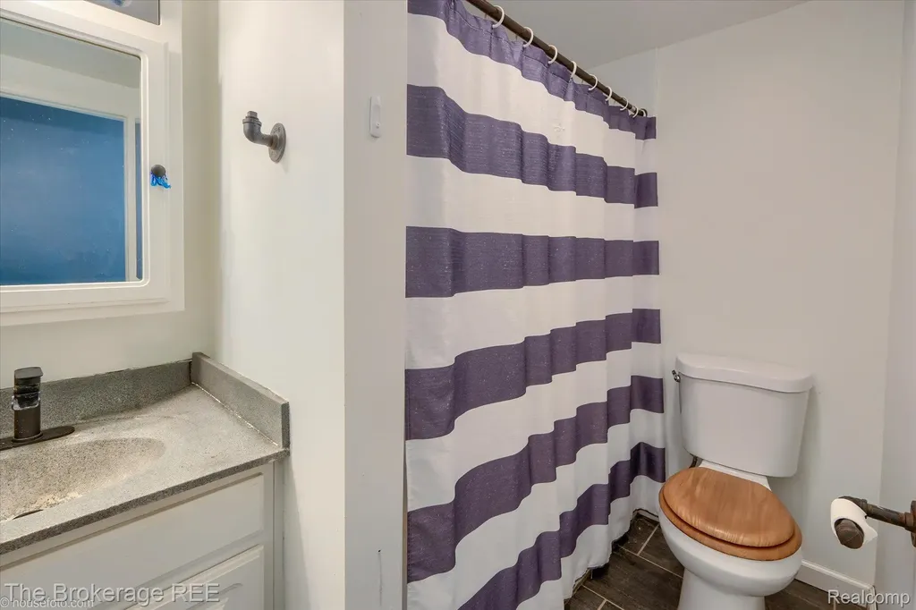 293 Hickory Place Drive Deerfield Township MI 48421