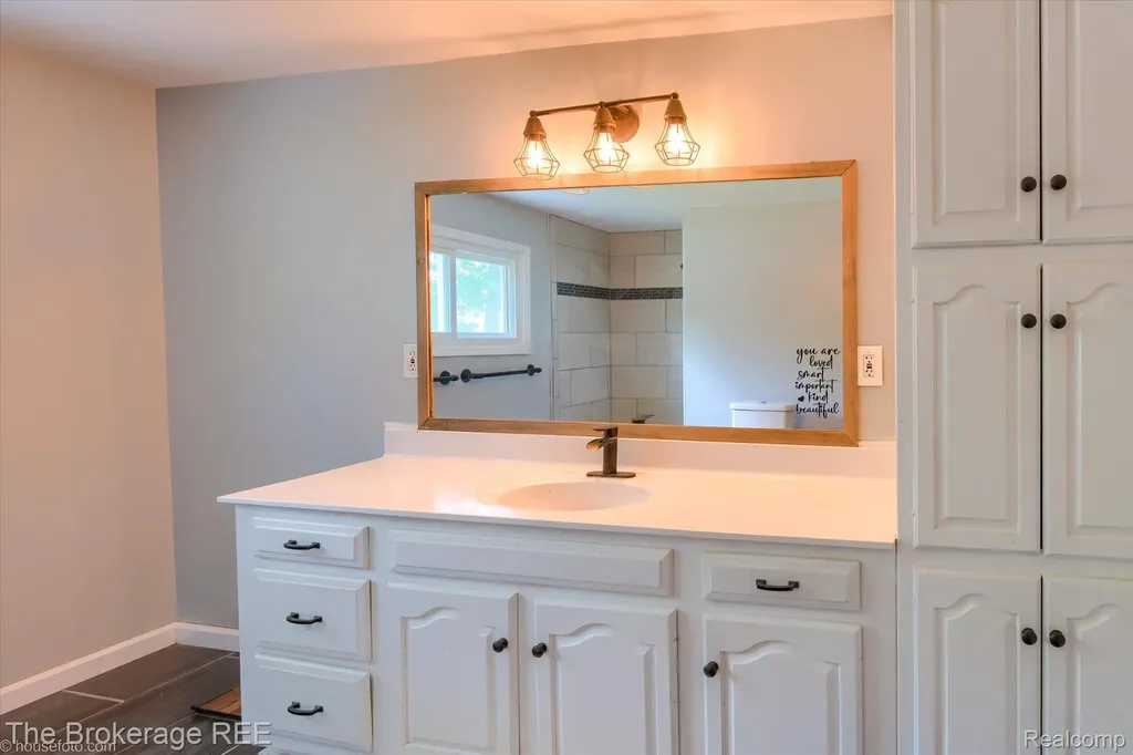 293 Hickory Place Drive Deerfield Township MI 48421