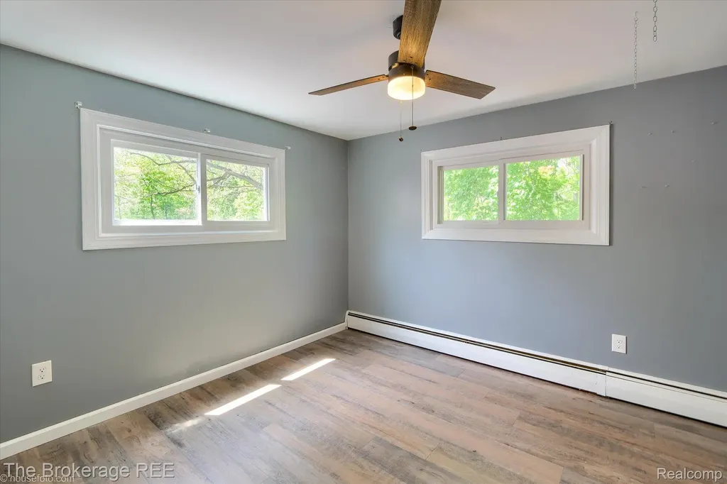 293 Hickory Place Drive Deerfield Township MI 48421