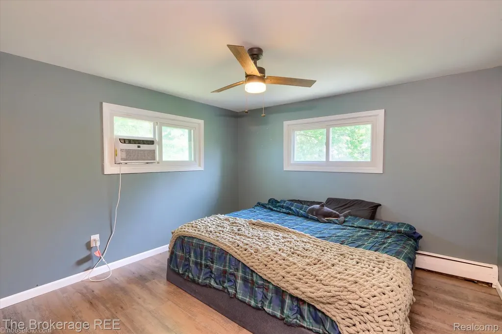 293 Hickory Place Drive Deerfield Township MI 48421