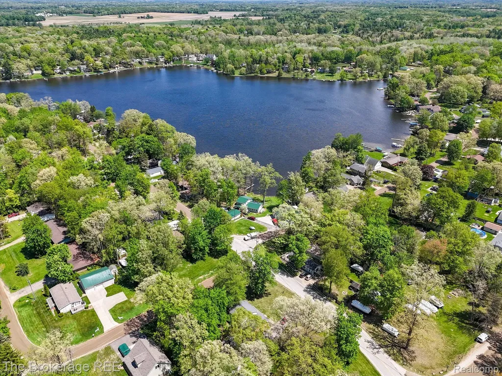 293 Hickory Place Drive Deerfield Township MI 48421