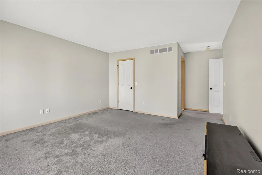 53293 Spurry Lane Chesterfield Township MI 48051