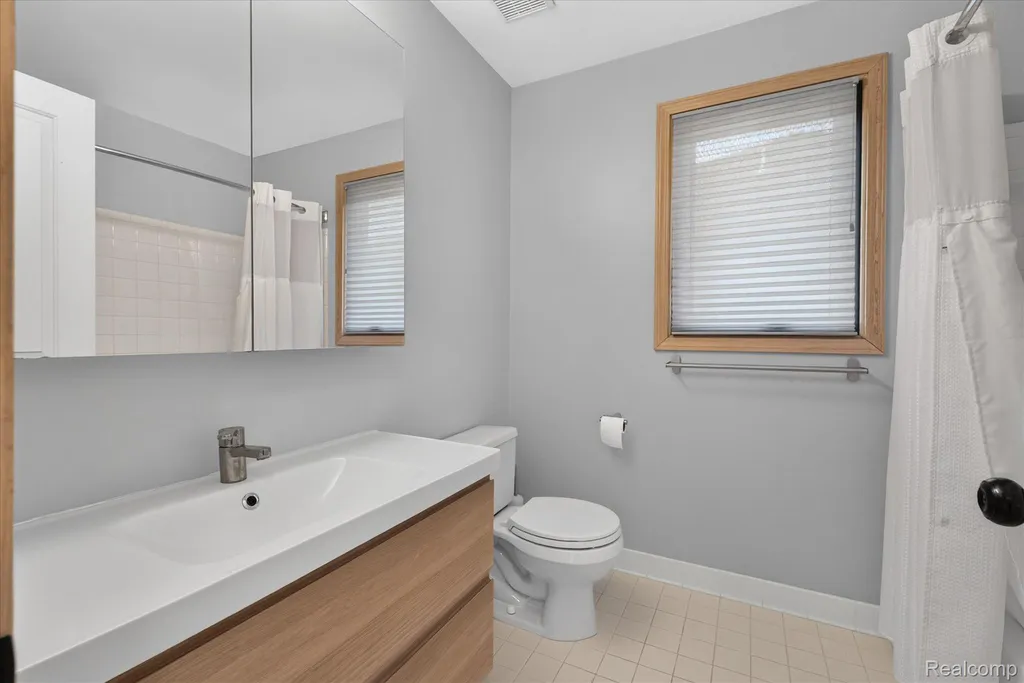 53293 Spurry Lane Chesterfield Township MI 48051