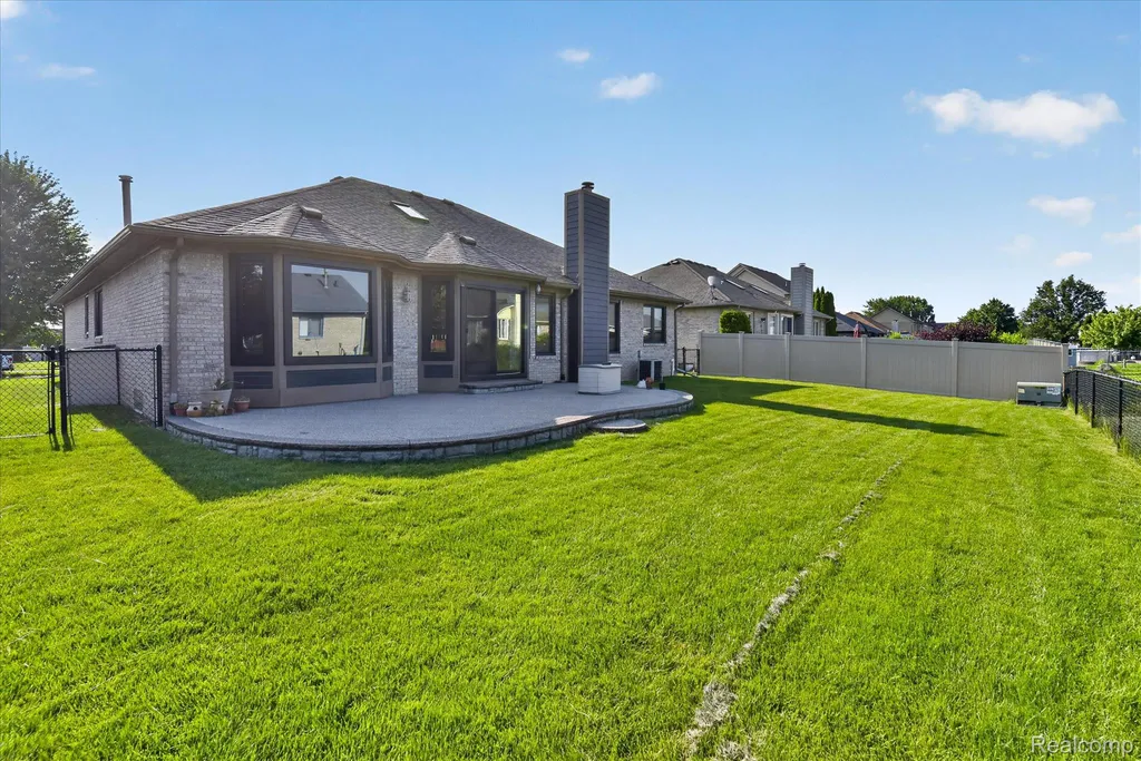 53293 Spurry Lane Chesterfield Township MI 48051