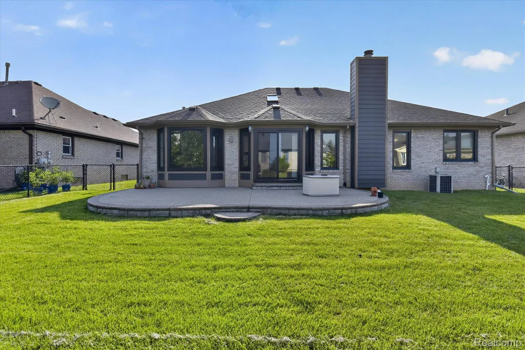 53293 Spurry Lane Chesterfield Township MI 48051