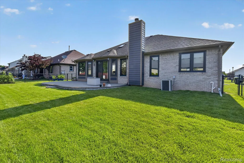 53293 Spurry Lane Chesterfield Township MI 48051