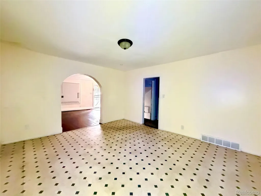 13027 Rosemary Street Detroit City MI 48213