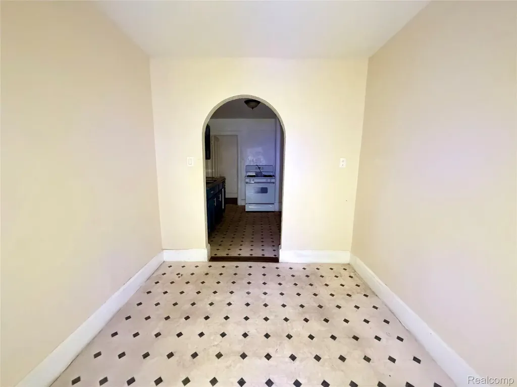 13027 Rosemary Street Detroit City MI 48213