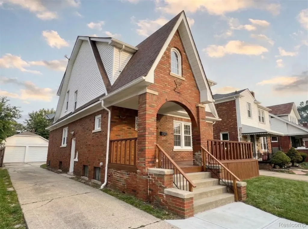 13027 Rosemary Street Detroit City MI 48213