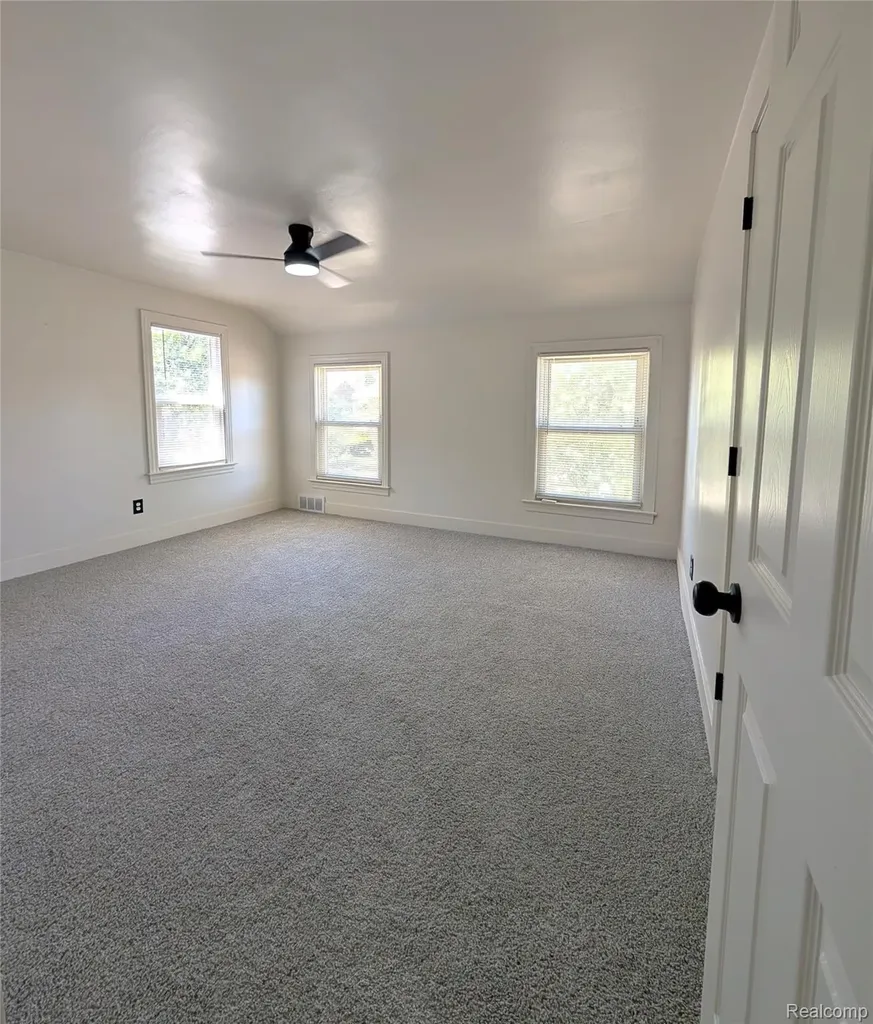18284 Littlefield Street Detroit City MI 48235
